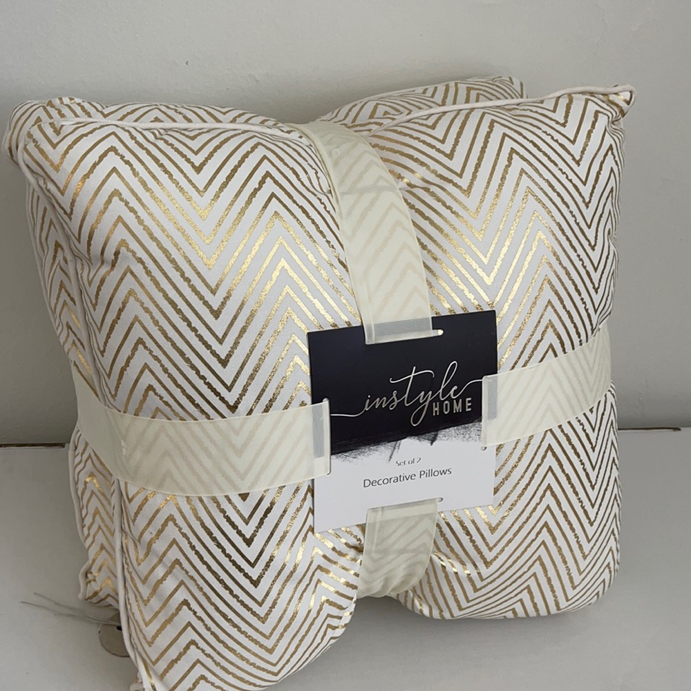 Living room pillows!✅✅🎉🎉